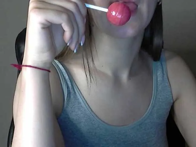 Live sex webcam photo for Rimaxxxx #276323196