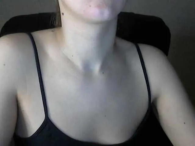 Live sex webcam photo for Rimaxxxx #276338036