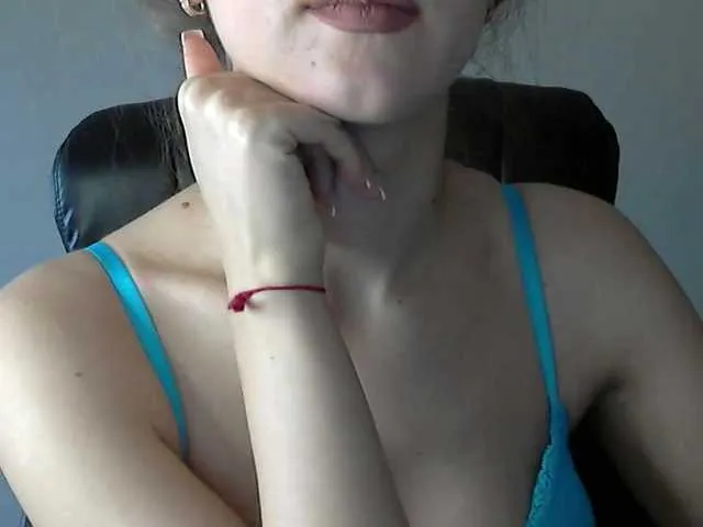 Live sex webcam photo for Rimaxxxx #276543891