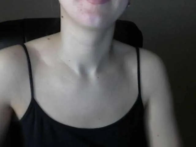 Live sex webcam photo for Rimaxxxx #276949398