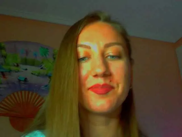 Live sex webcam photo for Rimaxxxx #290721420