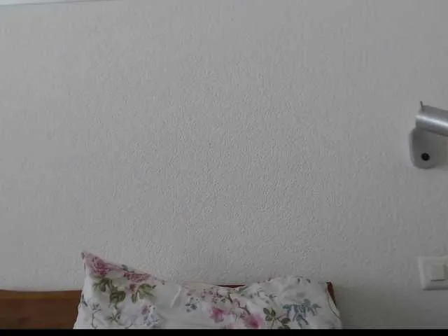 Live sex webcam photo for Rimmyspicecat #273074012