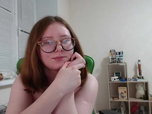 Live sex webcam photo for RinChan3 #272196935