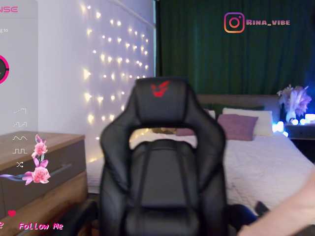 Live sex webcam photo for Rina- #290447054