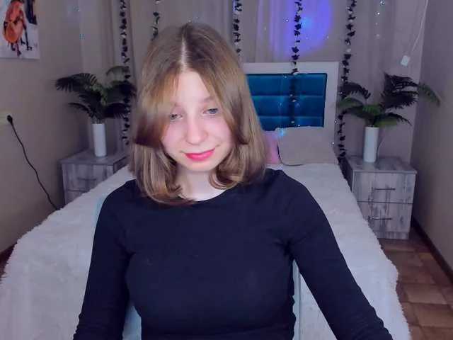 Live sex webcam photo for RinaFire #290588901
