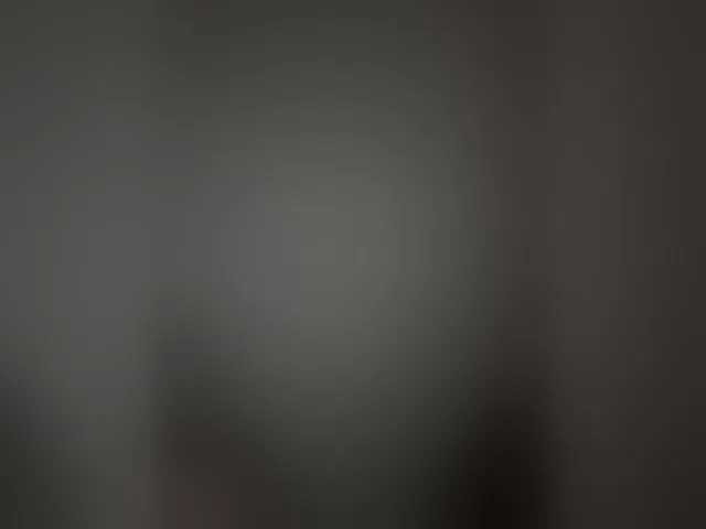 Live sex webcam photo for Rinaaamur #292415824