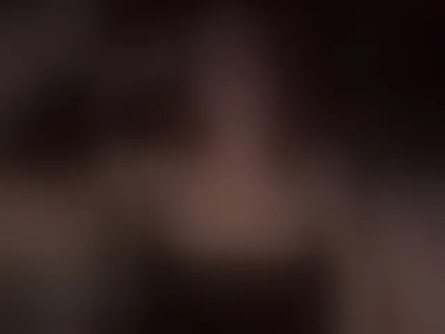 Live sex webcam photo for Rinaaamur #293066416