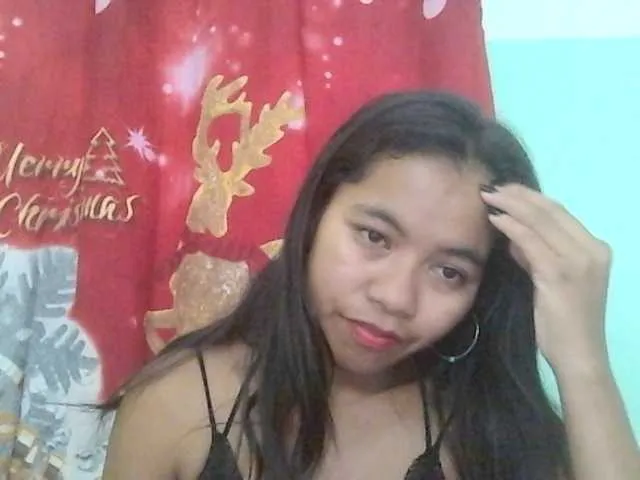 Live sex webcam photo for Rinahaldy #290661378
