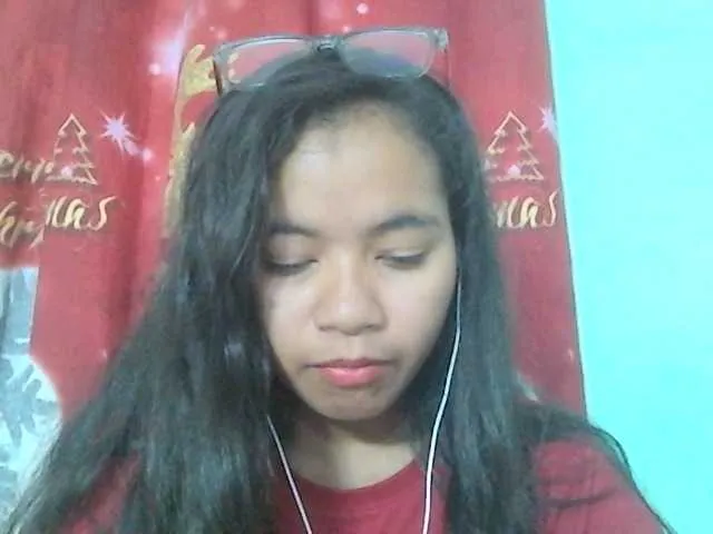 Live sex webcam photo for Rinahaldy #290739679