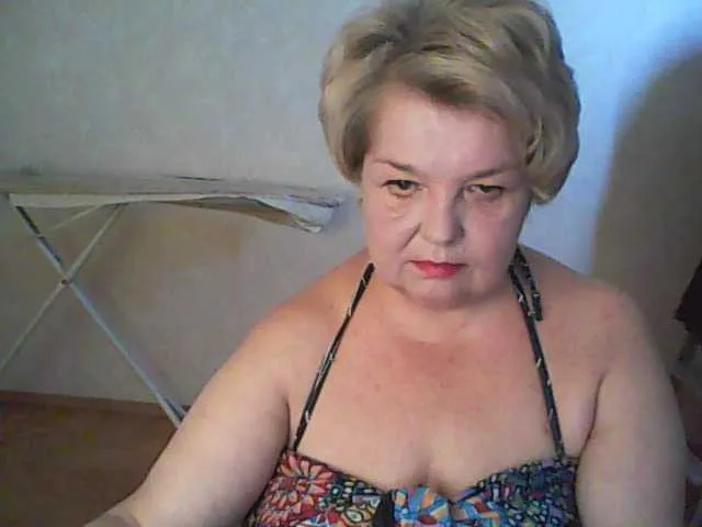 Live sex webcam photo for RipePussy #276234128