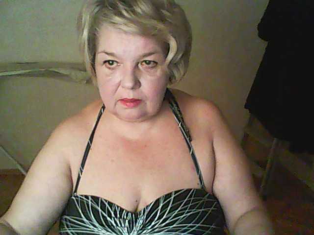 Live sex webcam photo for RipePussy #276245581