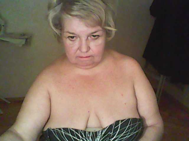 Live sex webcam photo for RipePussy #276316201