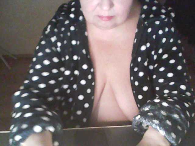 Live sex webcam photo for RipePussy #276426876