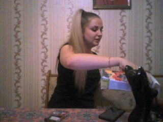 Live sex webcam photo for RitaAzure #151956386