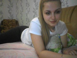 Live sex webcam photo for RitaAzure #155928556