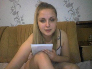 Live sex webcam photo for RitaAzure #165003745