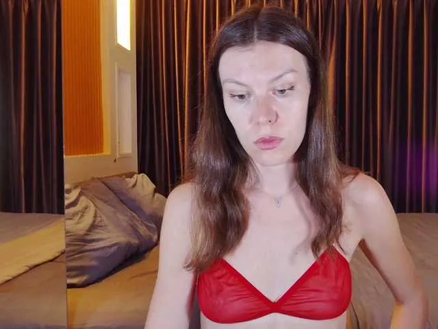 Live sex webcam photo for RitaRoter #294063211