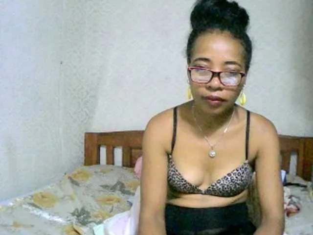 Live sex webcam photo for Ritchy144 #277451318