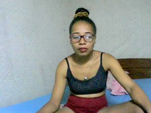 Live sex webcam photo for Ritchy144 #277657391