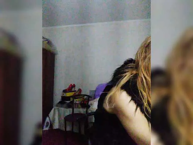 Live sex webcam photo for Ritia #290498783