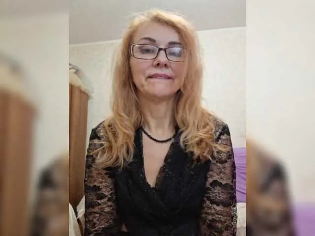 Live sex webcam photo for Ritia #290539213