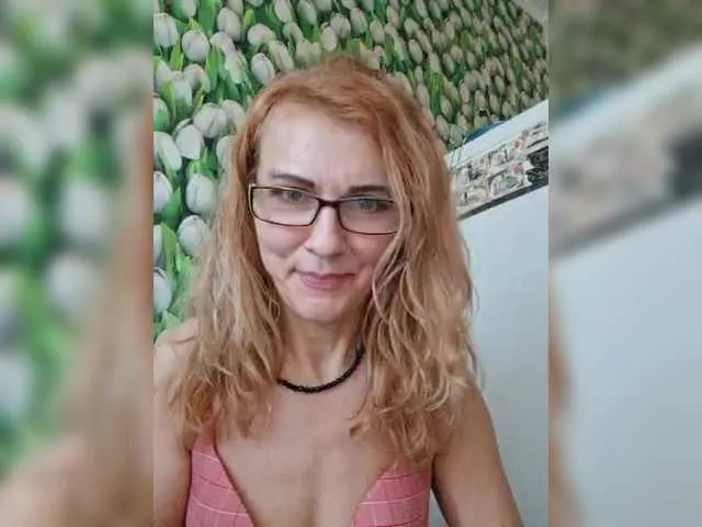 Live sex webcam photo for Ritia #290642425