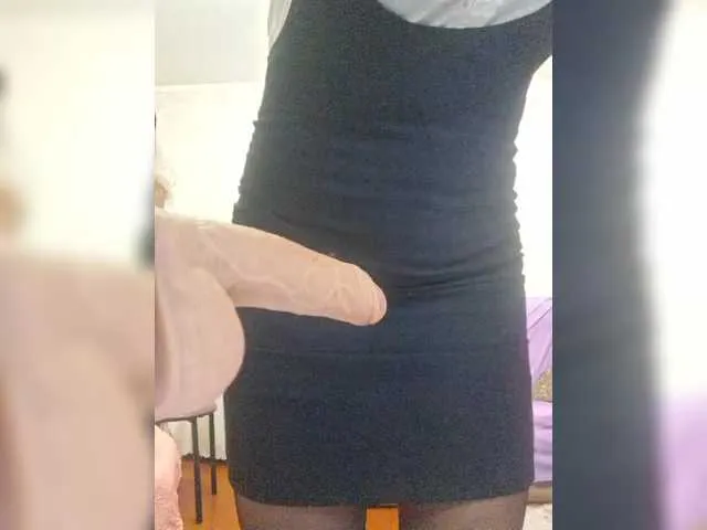 Live sex webcam photo for Ritia #290856720