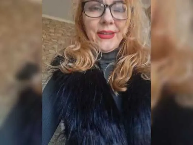 Live sex webcam photo for Ritia #290896293