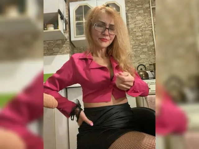 Live sex webcam photo for Ritia #292116890