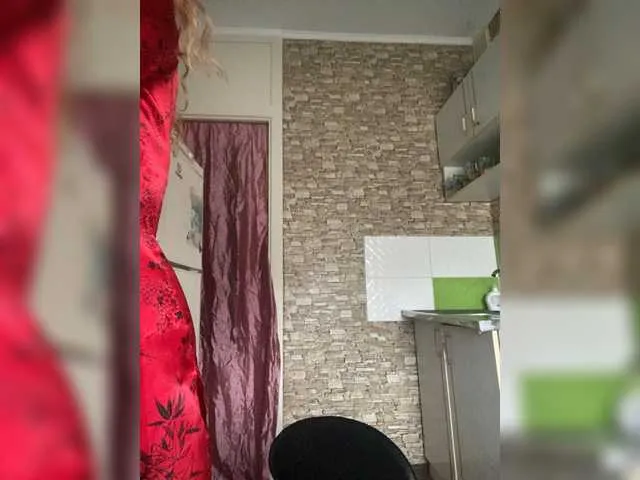 Live sex webcam photo for Ritia #293213625