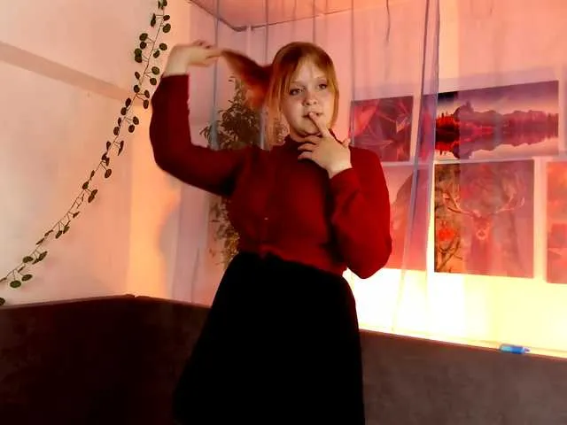 Live sex webcam photo for RiversideNika #274389288