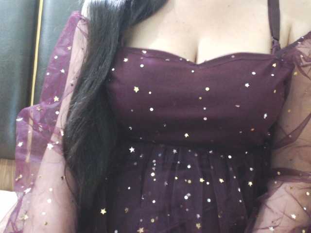 Live sex webcam photo for Riyaverma #278141731