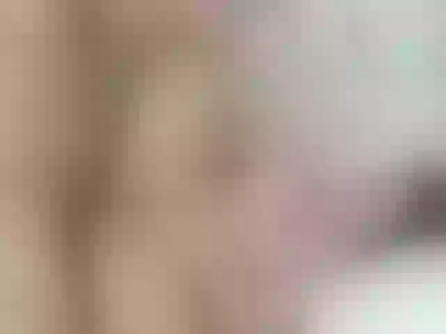Live sex webcam photo for RobertAsley #271730280