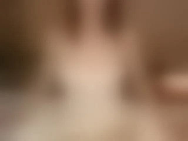 Live sex webcam photo for Robin-02 #293748785