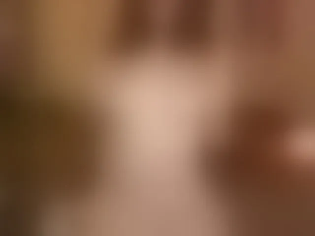 Live sex webcam photo for Robin-02 #293891812