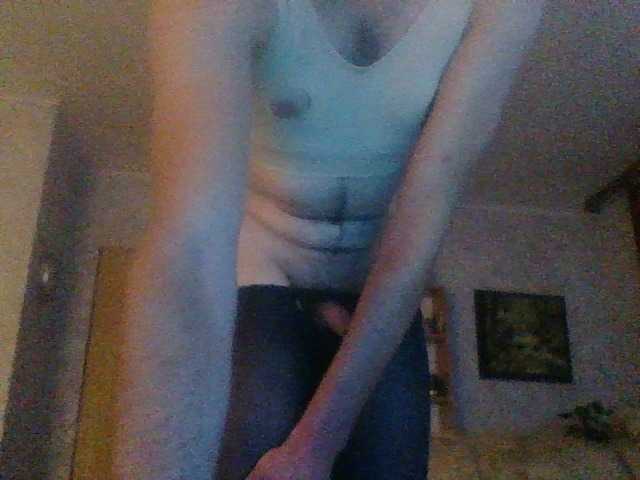 Live sex webcam photo for RobinAnal #274463791