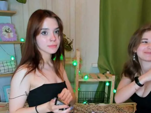 Live sex webcam photo for RobinAshley #274084307