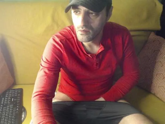 Live sex webcam photo for RobyHome #276867383