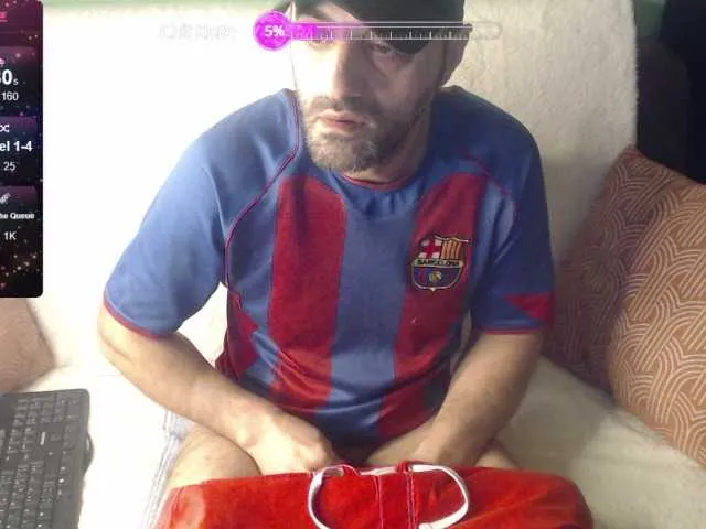 Live sex webcam photo for RobyHome #277096769