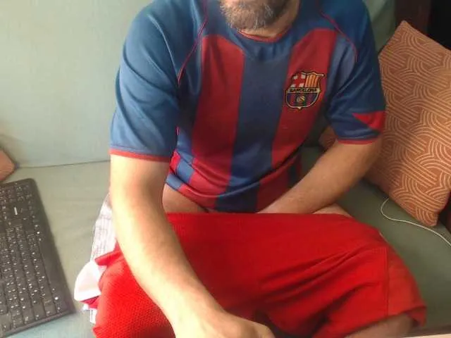 Live sex webcam photo for RobyHome #277803448