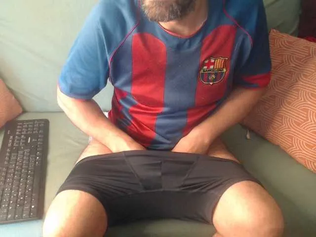 Live sex webcam photo for RobyHome #277848873