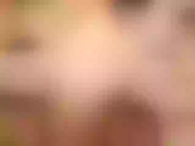 Live sex webcam photo for Robyyyy691 #276604326