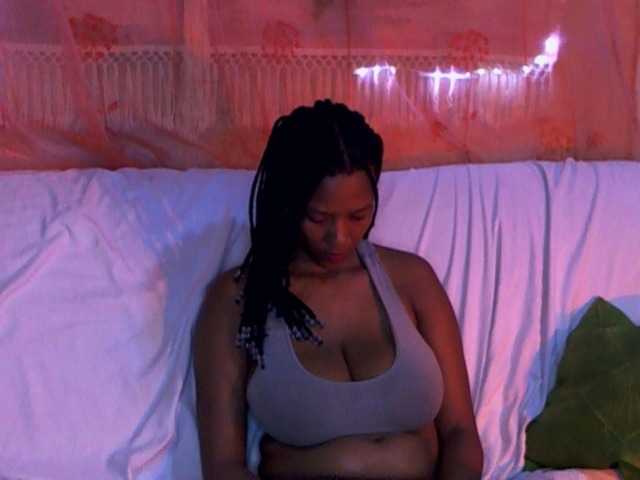 Live sex webcam photo for Rocheny #275573571