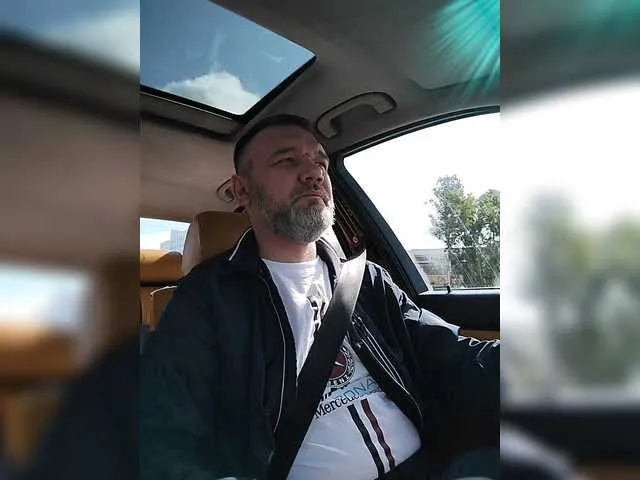 Live sex webcam photo for Roma22907-1 #291344581