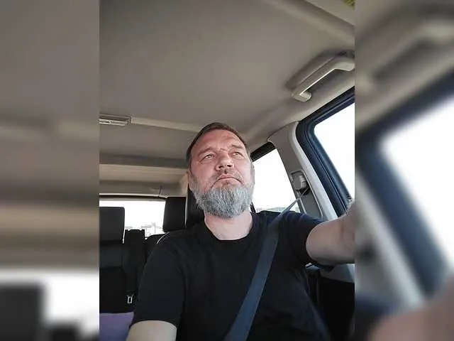 Live sex webcam photo for Roma22907-1 #291917735