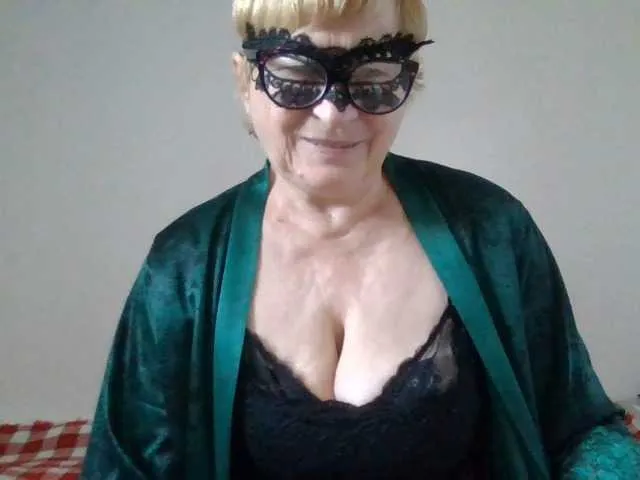 Live sex webcam photo for RomachkaT #274447665