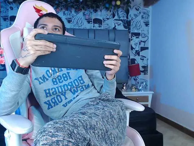 Live sex webcam photo for RomanCartier #277843232
