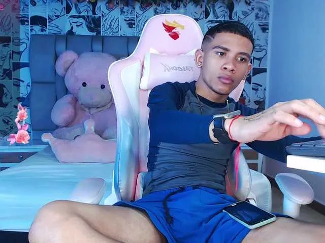 Live sex webcam photo for RomanCartier #277856212