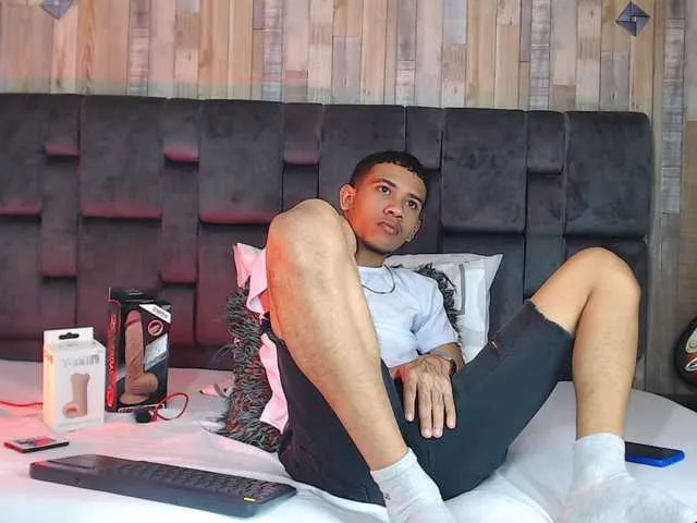 Live sex webcam photo for RomanCartier #278100897