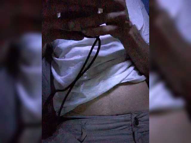 Live sex webcam photo for Romance32 #290762638